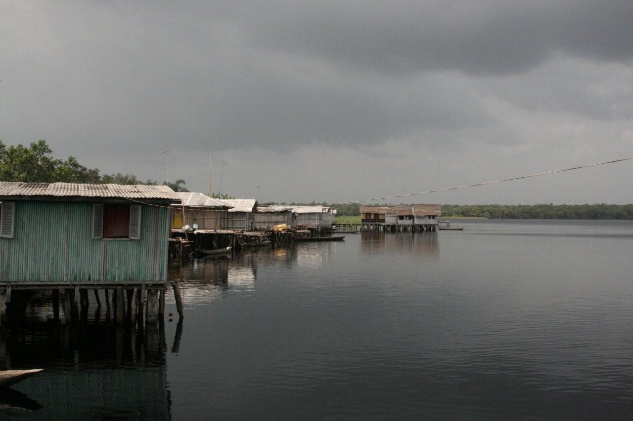 Nzulezu Stilt Village